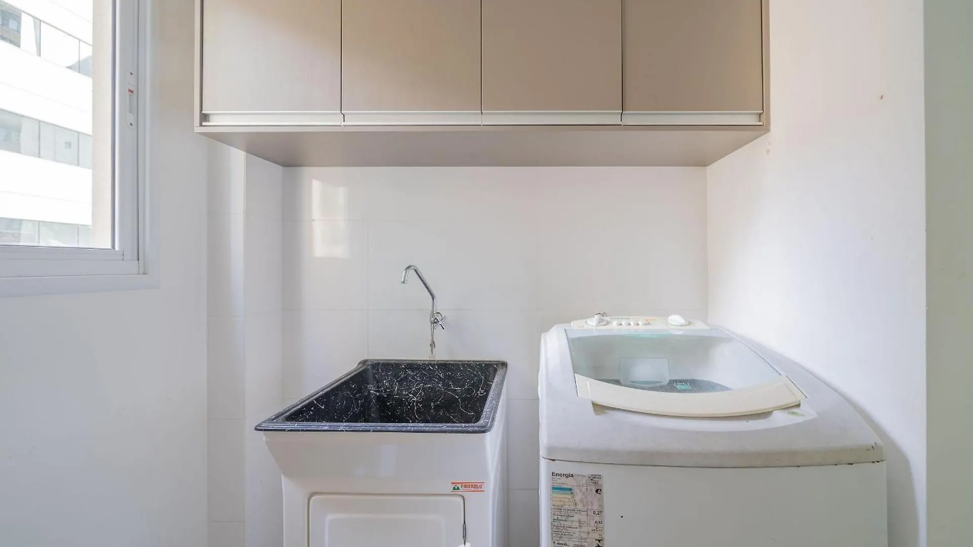 Apto 3Q C/ Churrasq. 500M Da Praia Itapema Esm602 Appartement