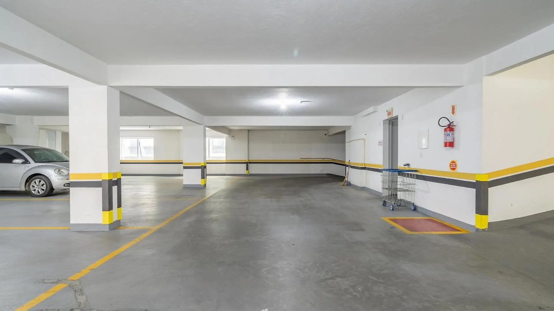 Apto 3Q C/ Churrasq. 500M Da Praia Itapema Esm602 Appartement
