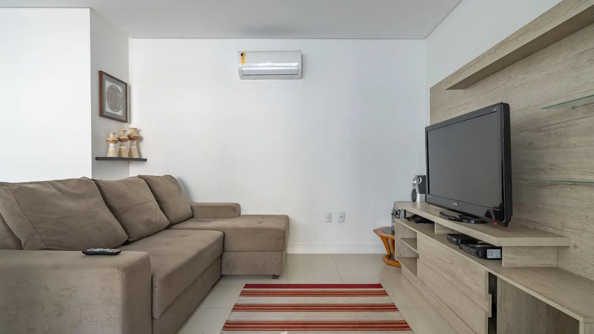 Apto 3Q C/ Churrasq. 500M Da Praia Itapema Esm602