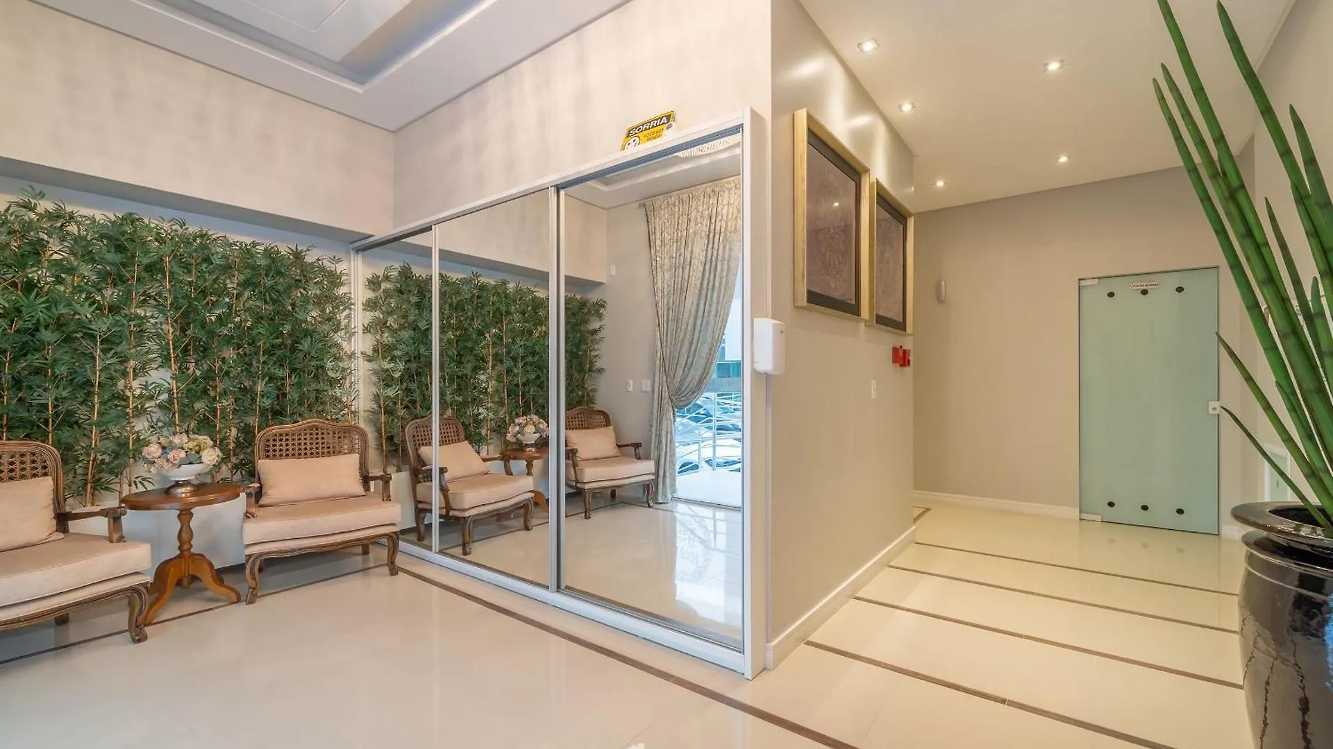 Apartamento Apto 3Q C/ Churrasq. 500M Da Praia Itapema Esm602 Brasil